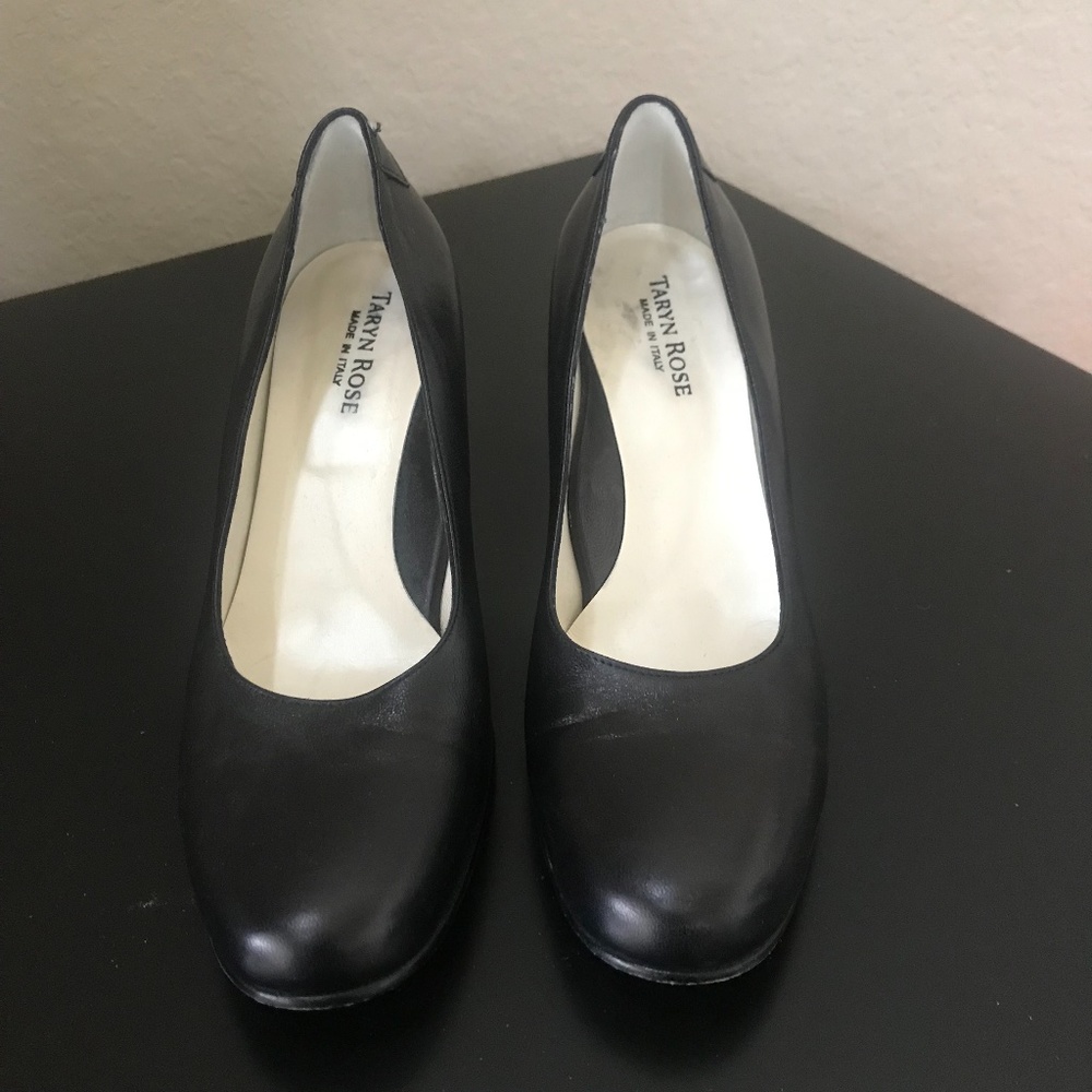 Taryn Rose pumps